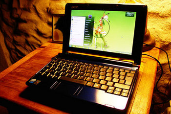 Microsoft упростит установку Windows 7 на нетбуки